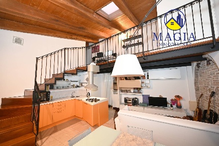 Foto Appartamento a Ascoli Piceno di 97 m² con 3 locali in vendita