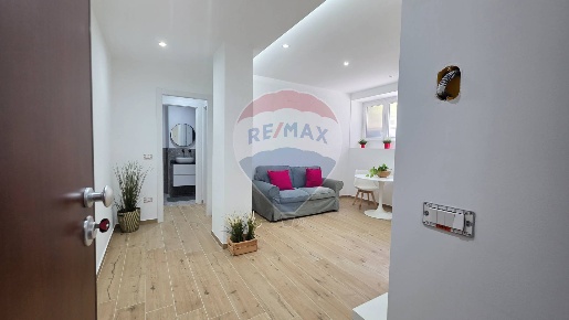 Foto Appartamento in Via Privata Paruta, Milano Cimiano di 43 m² in vendita