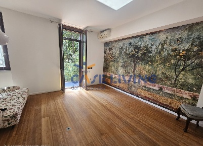 Foto Case semi ndipendenti in Via Privata Fratelli Ciani, Milano di 100 m²