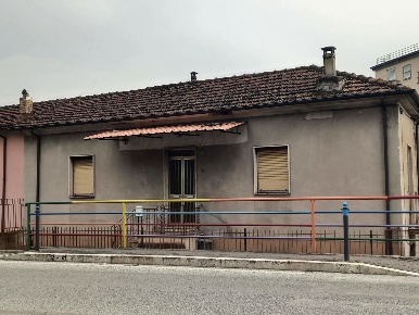Foto Appartamento in Via Di Biasio 75, Cassino Centro di 131 m² in vendita