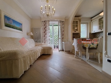 Foto Appartamento in lago d'orta, Arona Centro di 85 m² con 3 locali