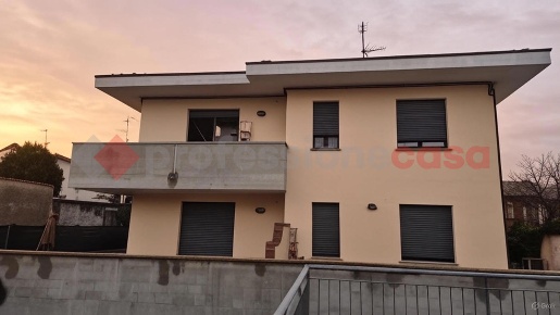 Foto Appartamento in Via CESARE BATTISTI 52, Parabiago di 40 m² in affitto