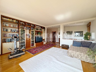 Foto Appartamento a Motta di Livenza Centro di 165 m² con 8 locali