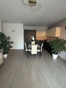 Foto Appartamento in Via della Pace, Cherasco Centro di 95 m² con 3 locali