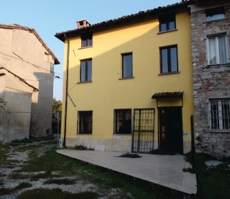 Foto Villa a schiera in Via Segagliate snc, Montemarzino di 148 m² all'asta