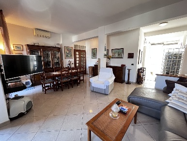 Foto Appartamento in Via Dogali 61, Modena Sacca - Stazione di 119 m²