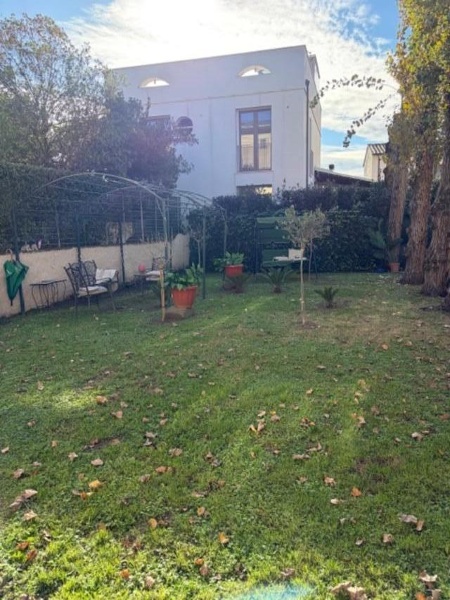 casale in vendita a Cascina in zona Navacchio