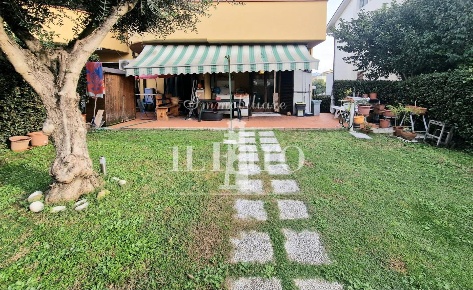 Foto Appartamento a Campi Bisenzio Torricella di 83 m² con 4 locali
