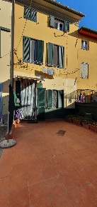 Foto Casa indipendente a Capannori Centro di 150 m² con 3 locali in vendita
