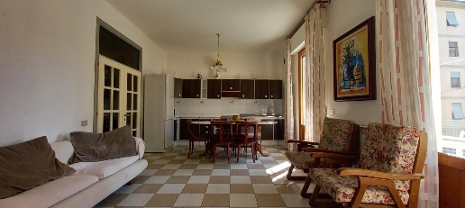 Foto Appartamento a Castelfiorentino Centro di 80 m² con 4 locali