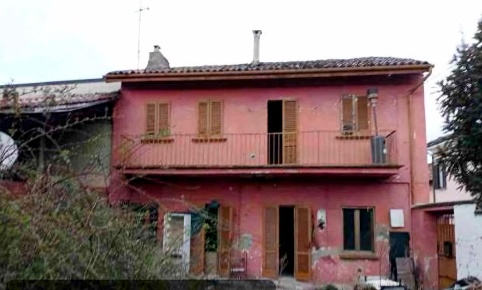 Foto Appartamento a Zeme Centro di 121 m² con 5 locali in vendita