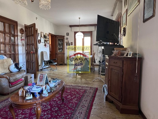 casa indipendente in vendita a Cascina in zona San Lorenzo a Pagnatico