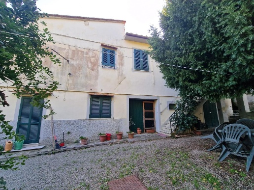 casa indipendente in vendita a Crespina Lorenzana in zona Crespina