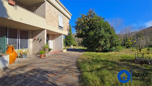 Foto Case semi ndipendenti in Strada provinciale arronese, Montefranco