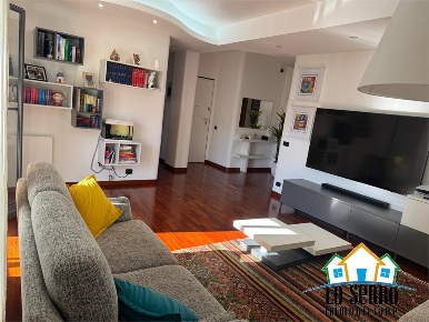 Foto Appartamento in VIA EMILIO GADDA, Alcamo Semicentro di 110 m²