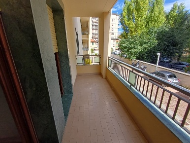 Foto Appartamento in corelli, Firenze Novoli di 70 m² con 3 locali