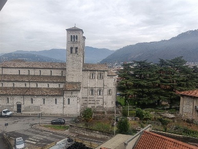 Foto Appartamento a Como Sant'Abbondio di 50 m² con 2 locali in affitto