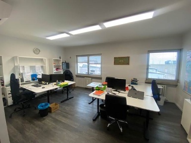 Foto Ufficio in Via Morgagni 30, Verona Zona Fiera di 100 m² con 4 locali