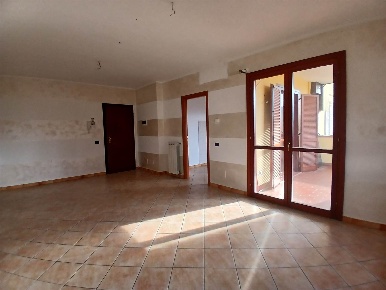 Foto Appartamento a Mortara Centro di 93 m² con 3 locali in vendita