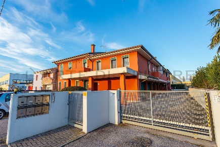 Foto Appartamento in Via Mareggia, Piove di Sacco di 76 m² con 3 locali