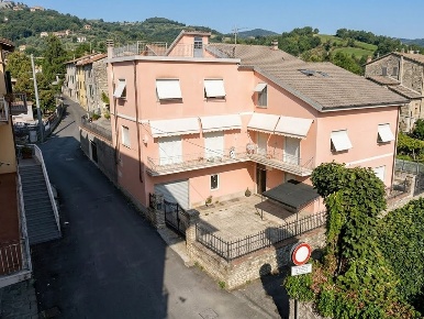 Foto Case semi ndipendenti a Arcola di 120 m² con 5 locali in vendita
