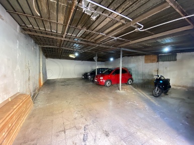 Foto Posti auto a Giugliano in Campania Colonne - San Vito di 150 m²