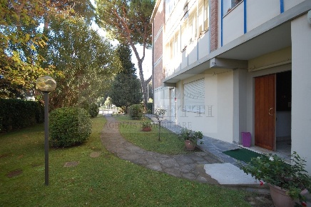 Foto Appartamento in Via Antonio Fratti 986, Viareggio di 140 m² in vendita