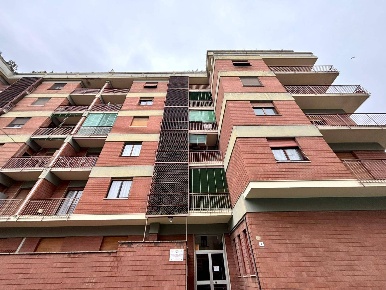 Foto Appartamento a Alessandria Pista di 90 m² con 4 locali in vendita