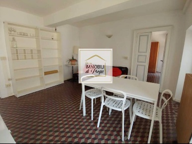 Foto Appartamento in Via Farini, Parma Centro Storico di 70 m² con 3 locali