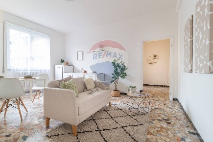 Foto Appartamento in Via Sant'Anna, Brugherio Centro di 71 m² con 3 locali