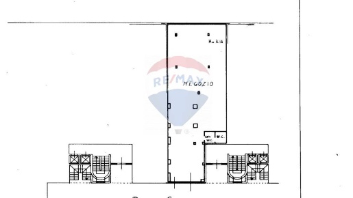 Foto Locale commerciale in Via Romeo Gallenga, Perugia Madonna Alta - Prepo