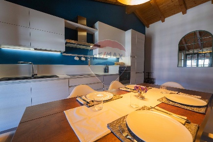 Foto Attico in VIA CASCINA MORLANI, Levate di 95 m² con 3 locali in vendita