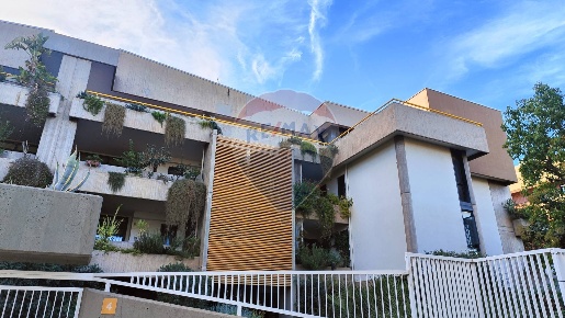 Foto Attico in Via Osvaldo Marzano, Bari Poggiofranco di 240 m² in vendita