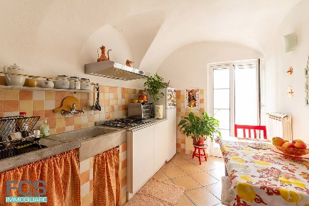 Foto Appartamento in Via Marconi 16, Orco Feglino Feglino di 92 m²