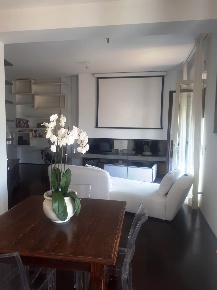 Foto Appartamento in c.so Umberto, Pescara di 120 m² con 4 locali