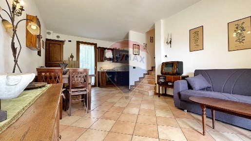 Foto Villa a schiera a Santa Maria di Sala Caselle di 96 m² con 4 locali