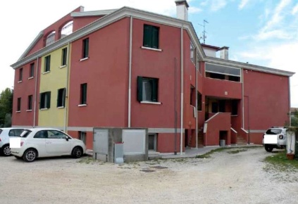 Foto Appartamento in Via Suzzolins, Cordovado Centro di 88 m² con 4 locali