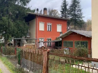 Foto Case indipendenti in Via Ceretolo, Neviano degli Arduini di 148 m²
