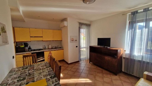 Foto Appartamento in Via Fiumetta, Omegna Centro di 50 m² con 2 locali
