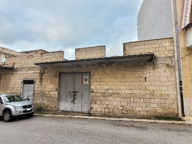 Foto Box in VIA VERCELLI 16, Cerignola Centro di 100 m² con 1 locali