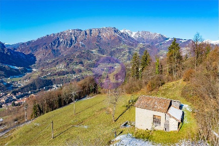 Foto Rustico in Via Santuario Sud, San Giovanni Bianco di 160 m² in vendita