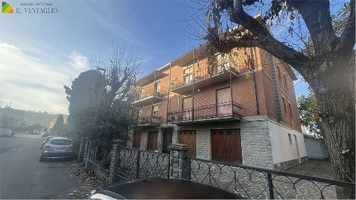 Foto Appartamento a Fiorano Modenese di 130 m² con 4 locali in vendita