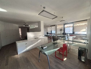 Foto Appartamento in VIA MARCONI 24, Desenzano del Garda Centro Storico