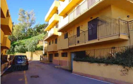 Foto Magazzino in Via P.Nenni, Casteldaccia di 500 m² in vendita