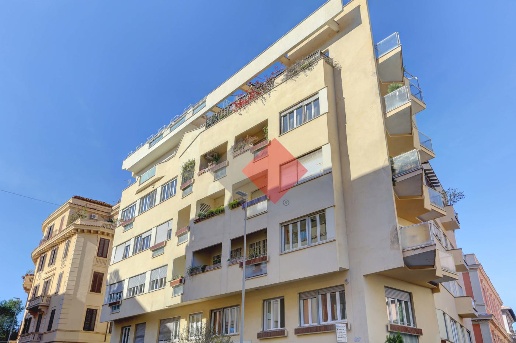 appartamento in vendita a Roma in zona Nomentano