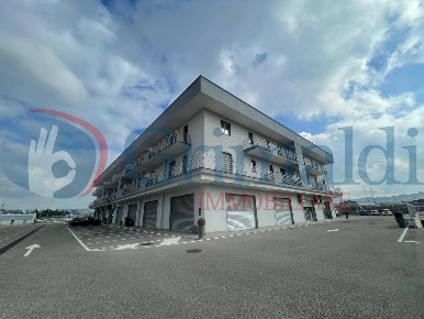 Foto Ufficio in Via masullo 53/E, Quarto di 140 m² con 3 locali in affitto
