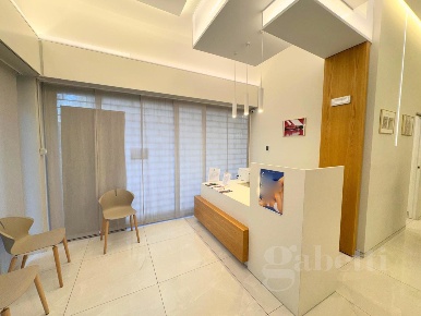 Foto Negozio in Via Burigozzi 1, Busto Arsizio Piazza Santa Maria di 140 m²