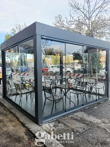 Foto Bar a Firenze Novoli di 60 m² con 2 locali in vendita