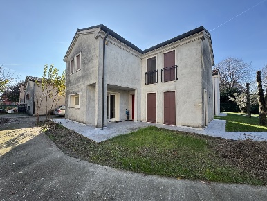 Foto Casa indipendente in Via MATTEOTTI 113, Noventa Vicentina Centro