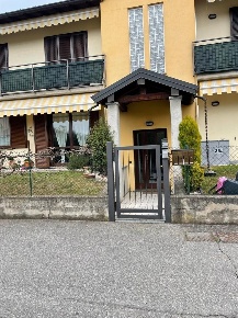 Foto Appartamento a Mornago di 90 m² con 3 locali in affitto